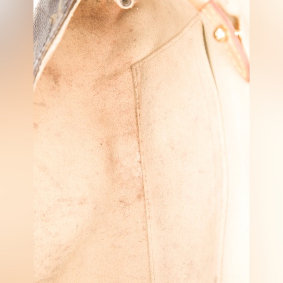 Louis Vuitton Monogram Pochette Beverly Handbag - Picture 6 of 6